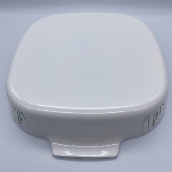 Vintage Corningware Shadow of Iris Casserole Dish 2.5L - Picture 8 of 15